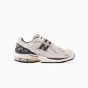 Men's Sneakers New Balance M1906DC