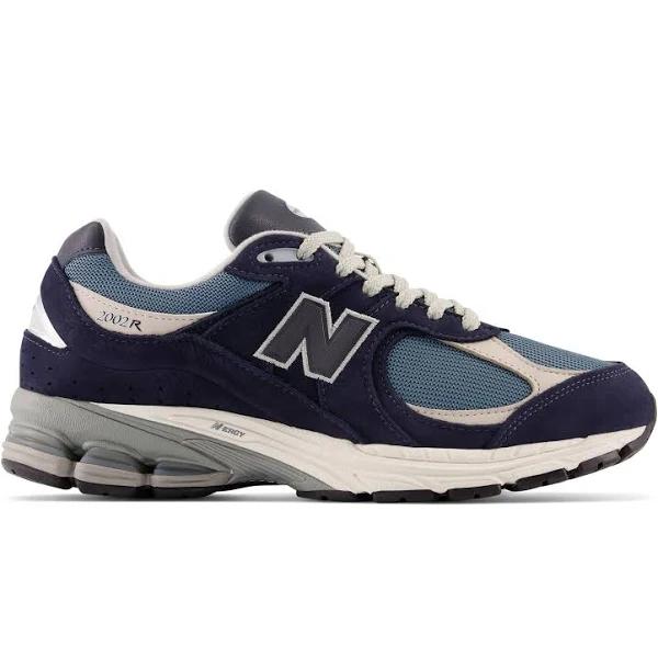 New Balance Unisex 2002R Dark Navy/Mallard Blue/Moonstruck - Size 7