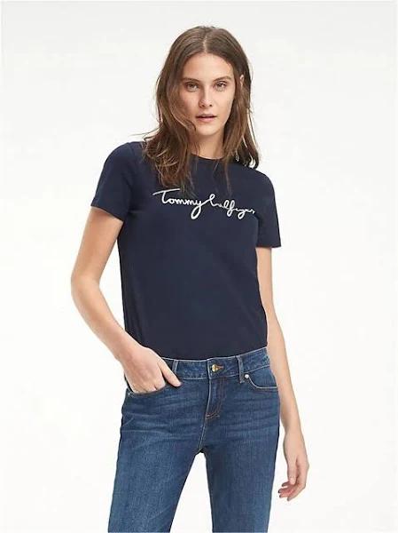 Tommy Hilfiger Women's Heritage Crew Neck Graphic Tee