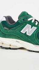 New Balance 2002R Nightwatch Green