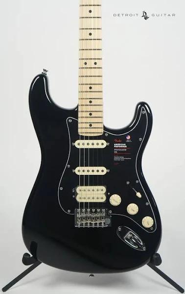 Fender American Performer Stratocaster HSS Maple Fingerboard Black