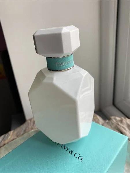 Tiffany & Co. Eau De Parfum Spray (White Holiday Edition) 50ml