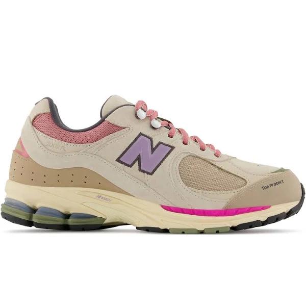 New Balance 2002R Hiking Pack - Beige - Size 9 - Beige Purple