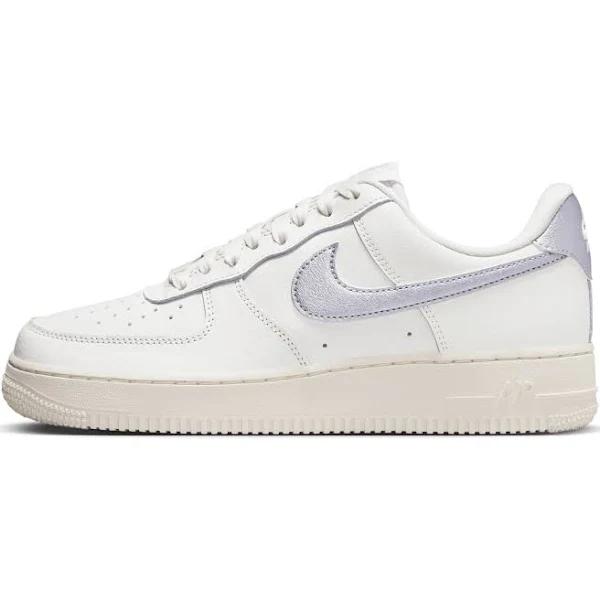 Nike Women's Air Force 1 '07 Essentials Sail/oxygen Purple - Size 5