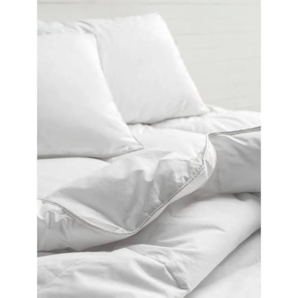 Linen House All Seasons 380gsm Quilt (White) - Single