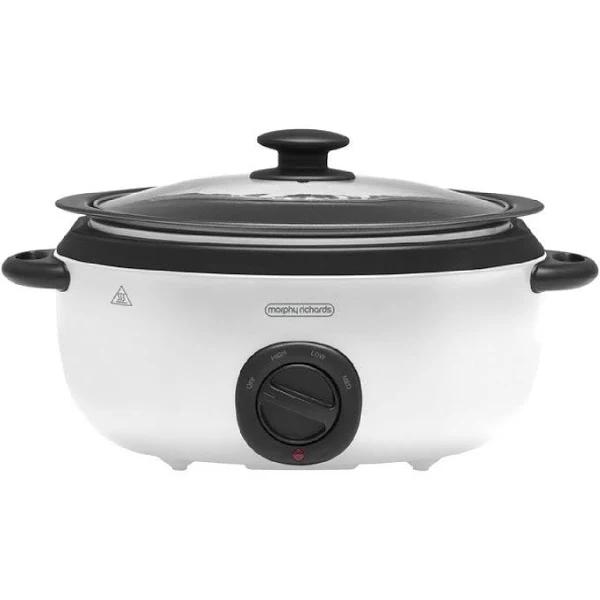 Morphy Richards 6.5L Sear And Stew Slow Cooker - White