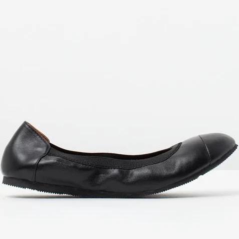 Walnut Melbourne Ava Leather Ballet Black