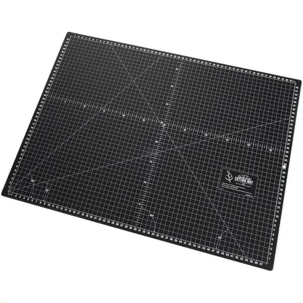 Large Double Sided Cutting Mat - Gray/Black