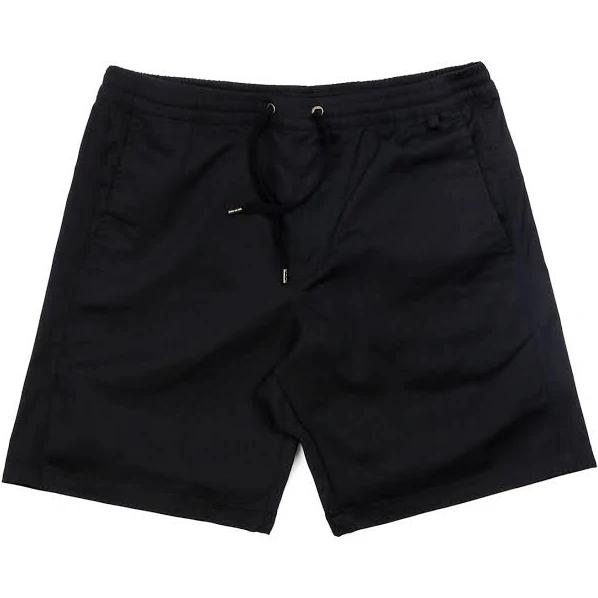 Former Prayer Walkshort - Black