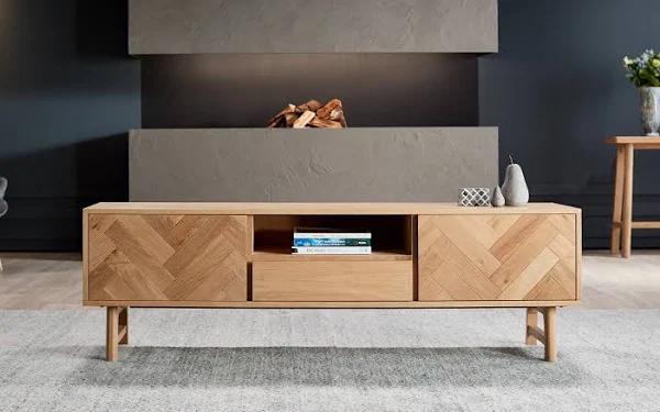 Maliante TV Entertainment Unit | Nick Scali