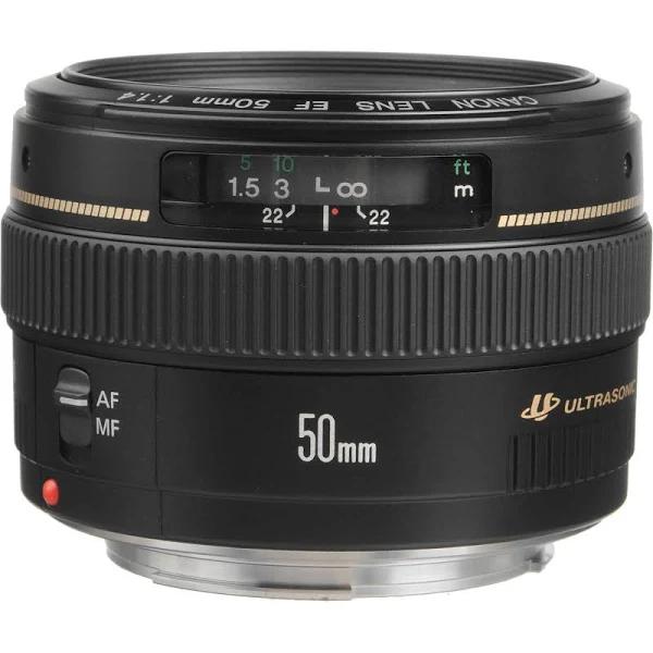 Canon EF 50mm f/1.4 USM Lens With Hood and Cap