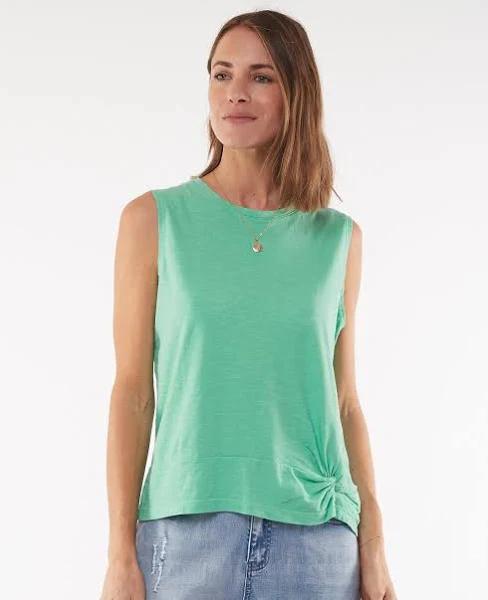 Knot Front Crop Tank- Green 8