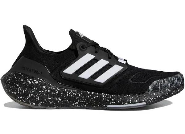 Adidas Ultra Boost 22 Speckled Midsole Black White