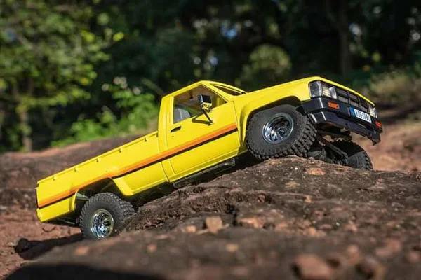 Fms 1/18 Toyota Hilux Pickup FMS11816