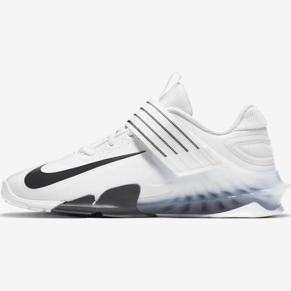 Nike Savaleos Trainers White Black - 39