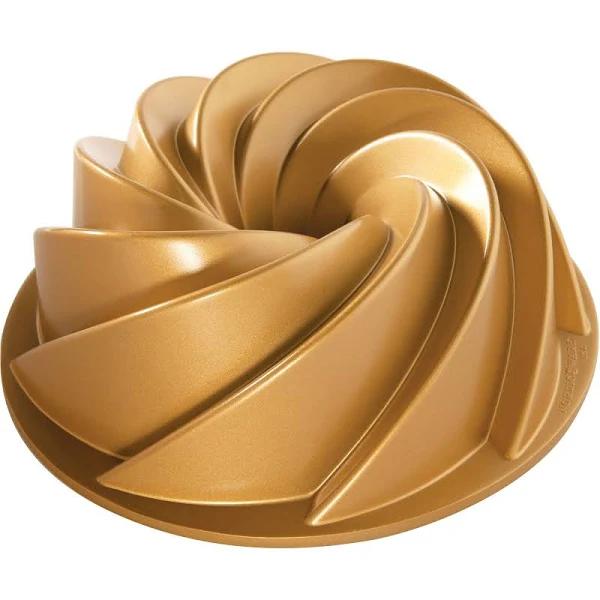 Nordic Ware Premier Gold Heritage Bundt Pan