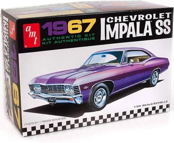 AMT 1/25 1967 Chevy Impala SS Plastic Model Kit