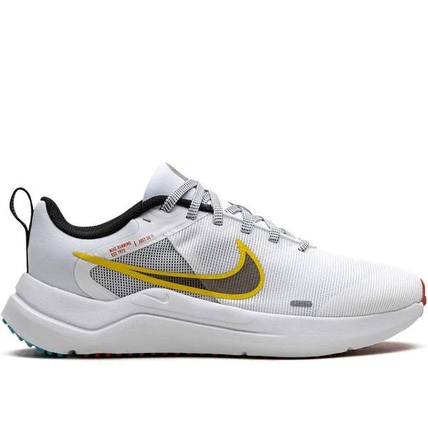 Nike - Downshifter 12 White Sneakers - Women - Rubber/Polyester - 7.5