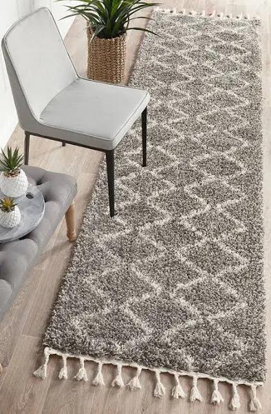 Saffron 11 Grey Runner Rug 200 x 80cm