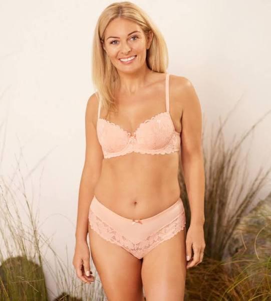 Bendon Alice Full Coverage Contour Bra in Pink Bud Pink 14 C