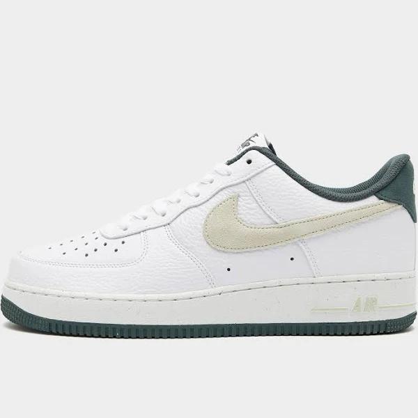 Nike Air Force 1 Low '07 LV8 Vintage Green