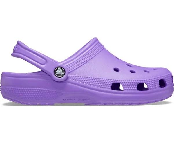 Crocs Classic Clog in Galaxy M11