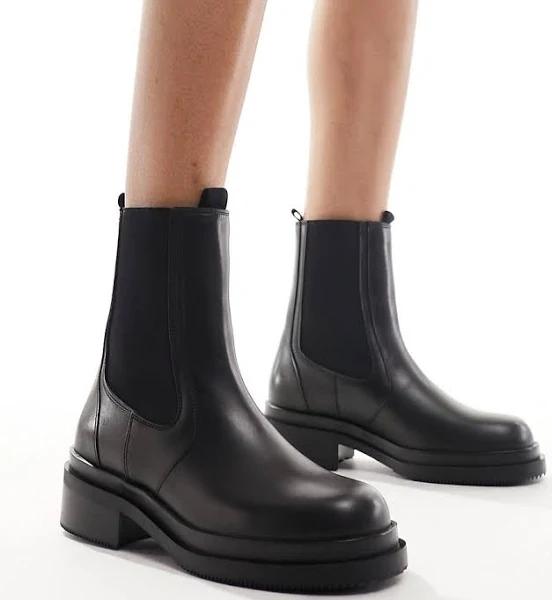 & Other Stories Chunky Leather Boots in Black