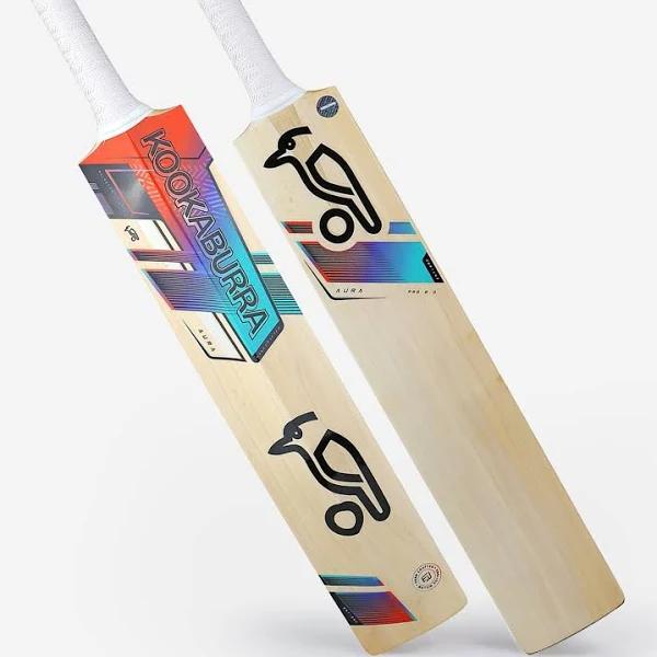 Kookaburra Aura Pro 2.0 Cricket Bat - Small Adult