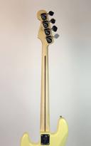 Fender Player Jazz Bass (Maple Fingerboard, Buttercream)