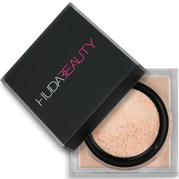 Huda Beauty - Easy Bake Loose Powder