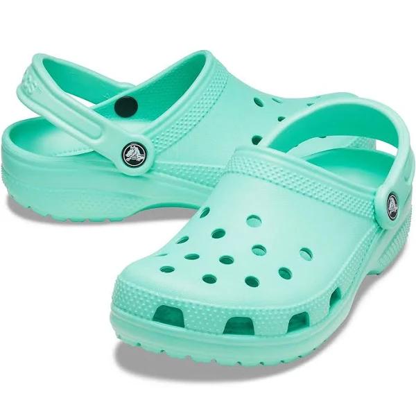 Crocs Classic Clog; Celery, W11/M9