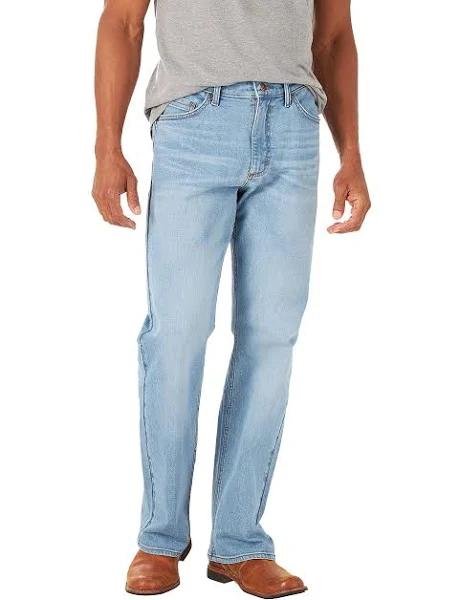 Wrangler Authentics Men's Relaxed Fit Boot Cut Jean