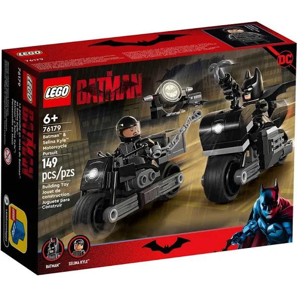 LEGO DC Batman: Batman & Selina Kyle Motorcycle Pursuit 76179 Buildin