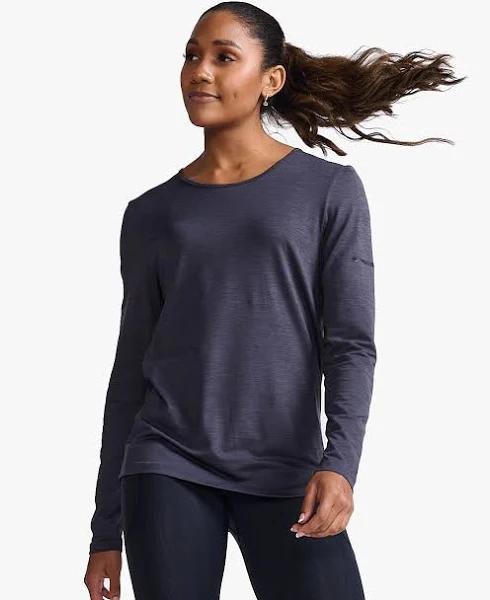 Motion Long Sleeve, 2XU, L, India Ink/Black, Female