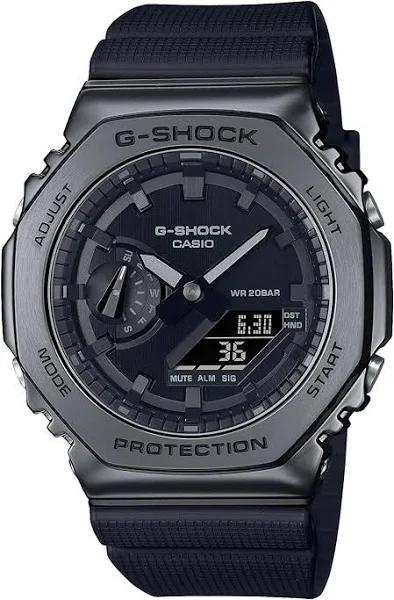 Casio G-Shock Metal Covered GM-2100BB-1AJF