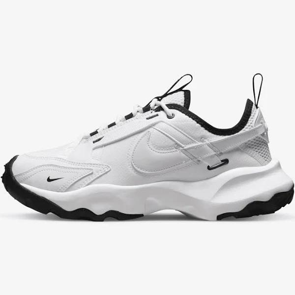 Nike TC 7900 'White Black' Sneakers | Women's Size 6