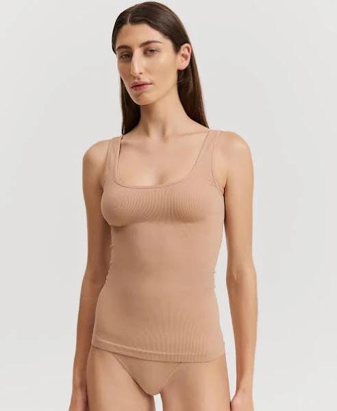 Country Road Seamfree Contour Cami in Almond, Size XXS