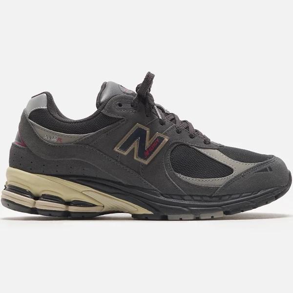 New Balance 2002R Grey / Black - Size 10 - Black/Grey