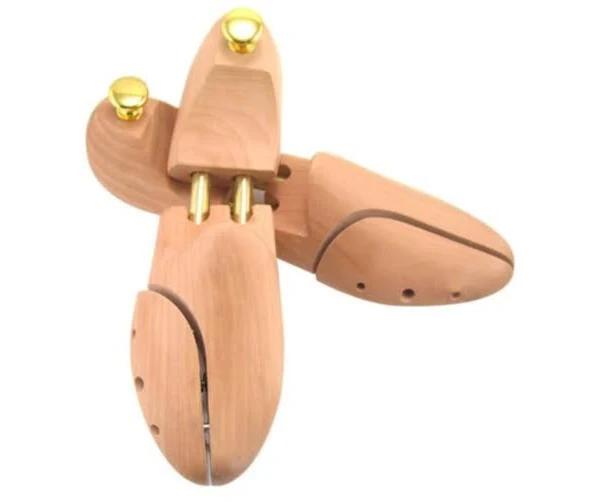 Men Women Wooden Shoe Tree Stretcher Adjustable Cedar Shaper Wood Keeper