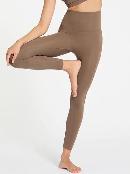 Nimble in Motion Pocket 7/8 Legging - Mocha L