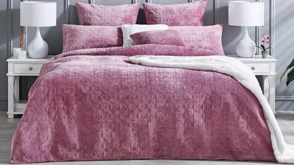 L'Avenue Hazel Mauve Quilt Cover Set - King