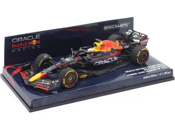 Minichamps 417220101 1/43 Oracle Red Bull Racing RB18 Max Verstappen Bahrain GP 2022