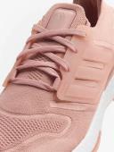 Adidas Womens Ultraboost 22, 10 / Pink