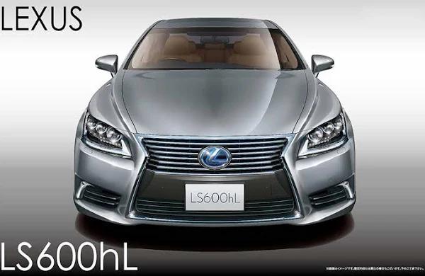 Fujimi ID-97 Lexus LS600hL 2013 Model 1/24 Scale Kit