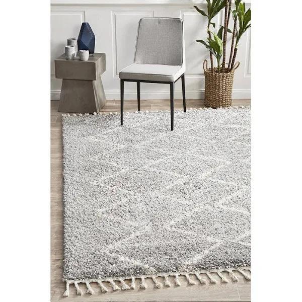 Saffron 11 Silver Rug 330 x 240cm