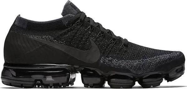 Nike Air VaporMax Triple Black