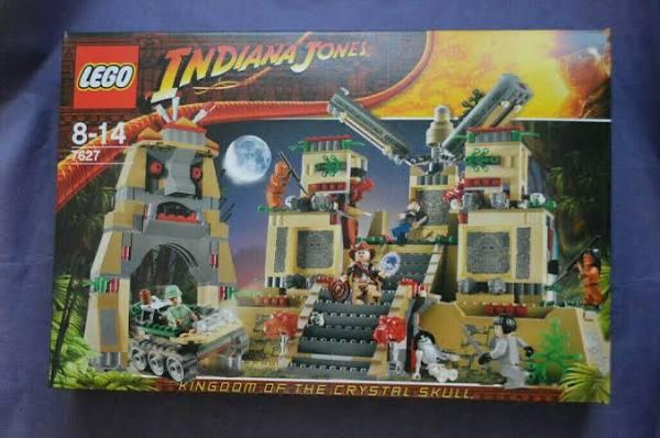 LEGO Indiana Jones 7627 Temple of The Crystal Skull