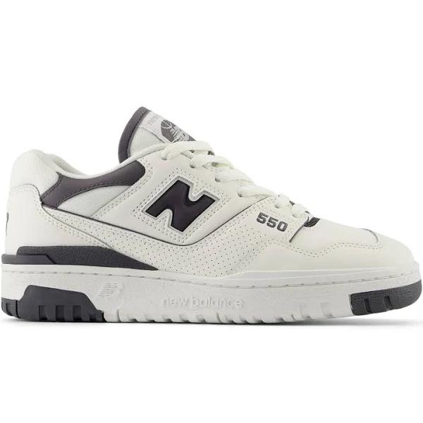 New Balance Women's Shoes 550 Sea Salt/Magnet - Size 5