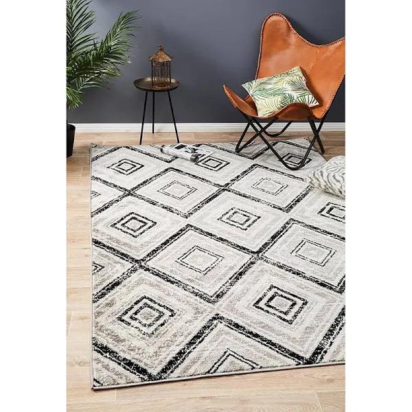 Sabrina Geo Diamonds Rug Grey Black 400 x 300cm