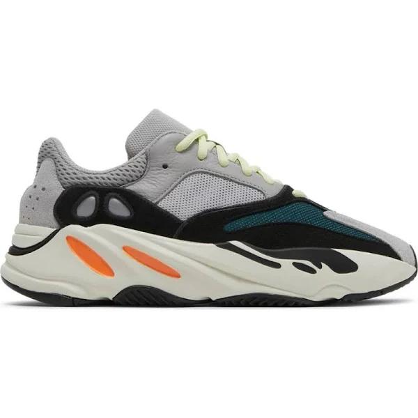 Adidas Originals Yeezy Boost 700